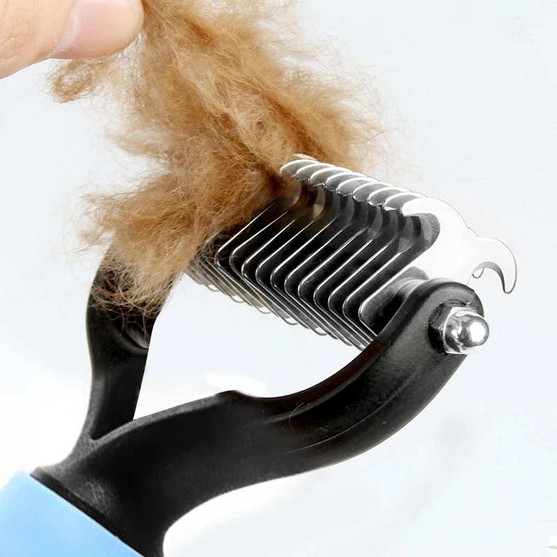 Pet Hair Removal Comb for Dogs and Cats